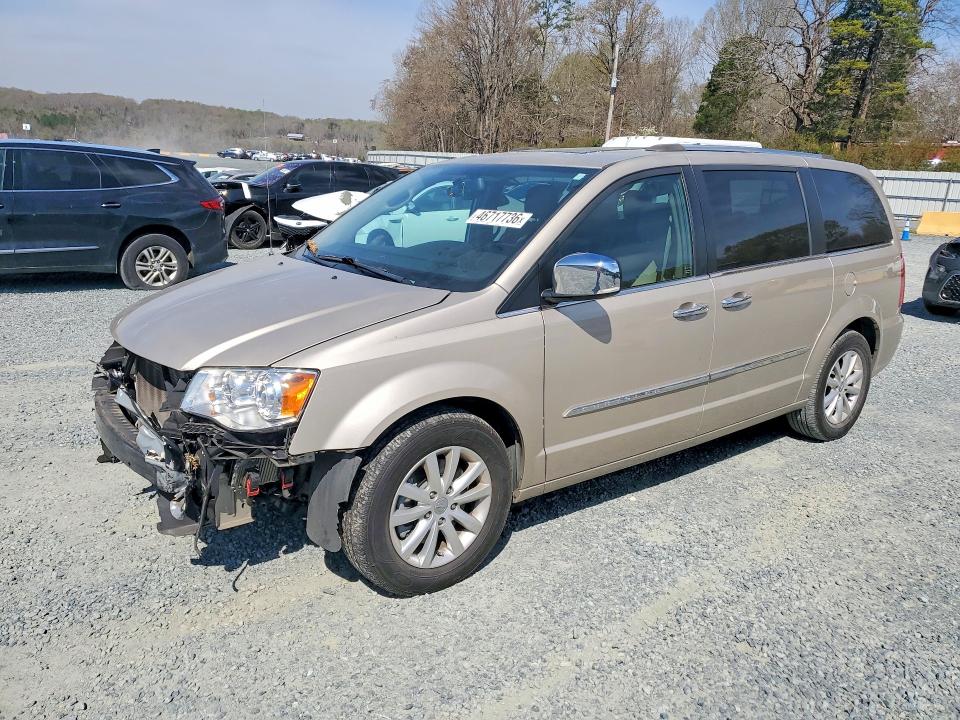 2016 CHRYSLER TOWN & COUNTRY — VIN 2C4RC1GG0GR188896