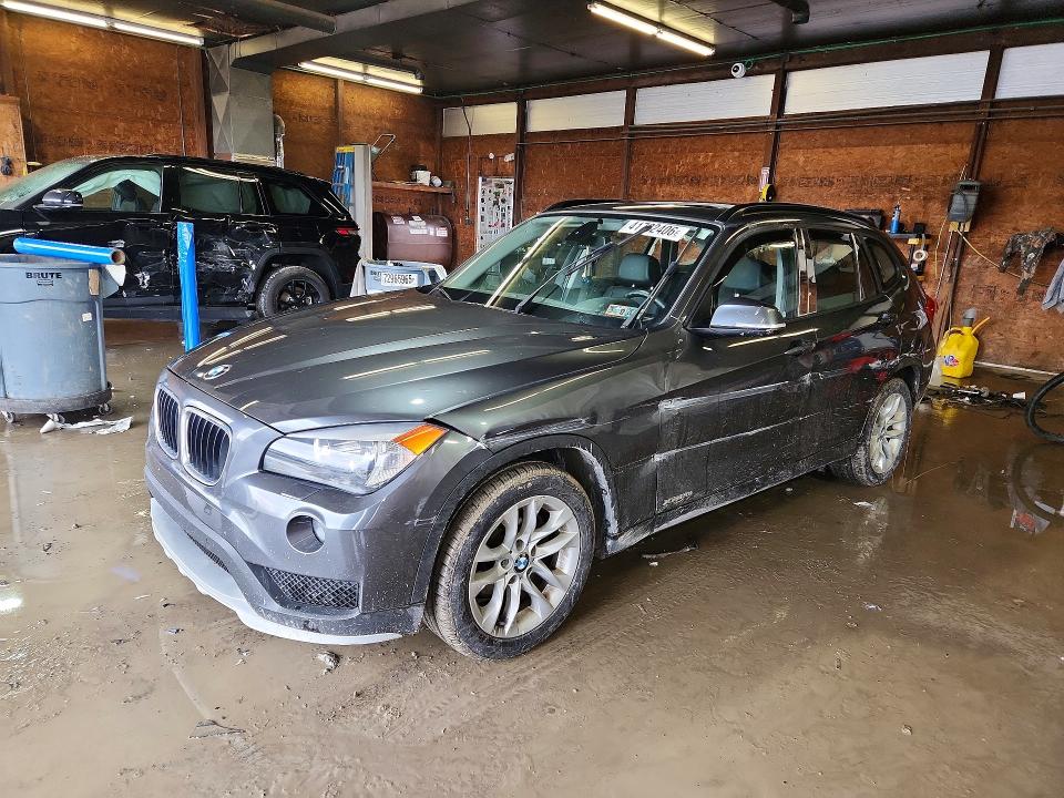 2015 BMW X1 — VIN WBAVL1C52FVY39960