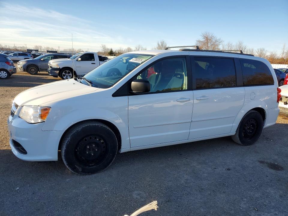 2015 DODGE GRAND CARAVAN — VIN 2C4RDGBGXFR723285