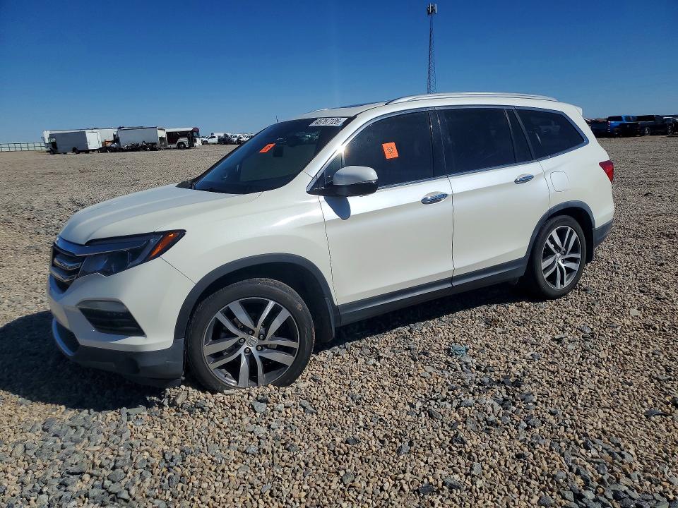 2017 HONDA PILOT — VIN 5FNYF6H96HB004705