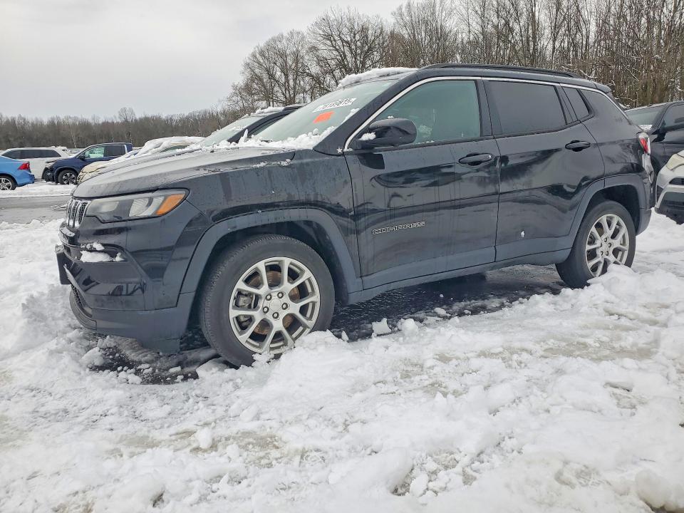 2023 JEEP COMPASS — VIN 3C4NJDFN2PT571483