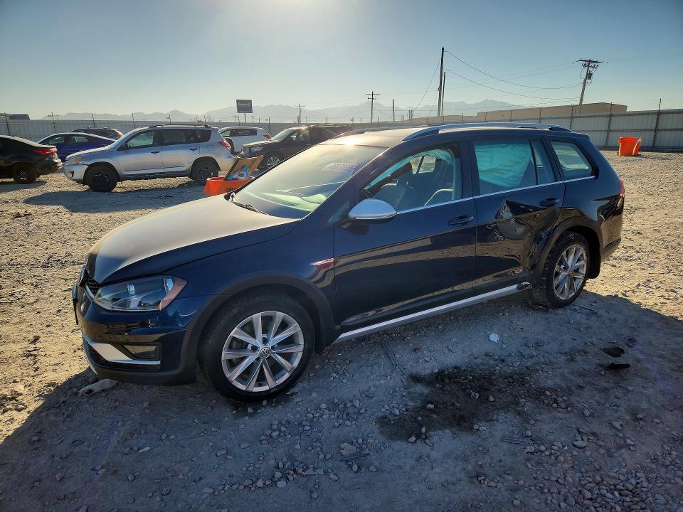2017 VOLKSWAGEN GOLF ALLTRACK — VIN 3VWH17AU1HM536326