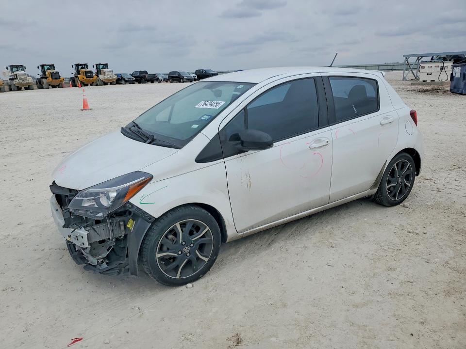 2015 TOYOTA YARIS — VIN VNKKTUD3XFA017359