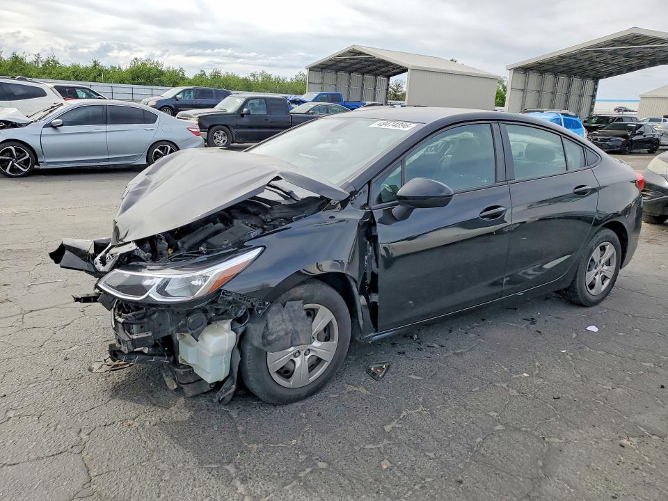 2018 CHEVROLET CRUZE — VIN 1G1BC5SM8J7111281