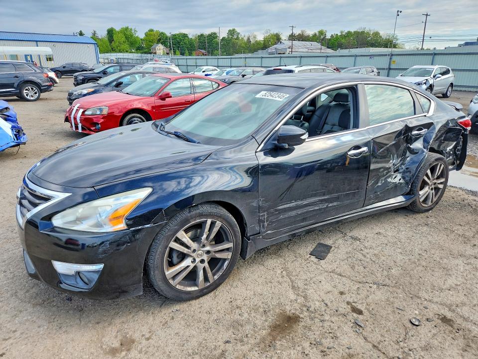 2015 NISSAN ALTIMA — VIN 1N4BL3AP1FC114390