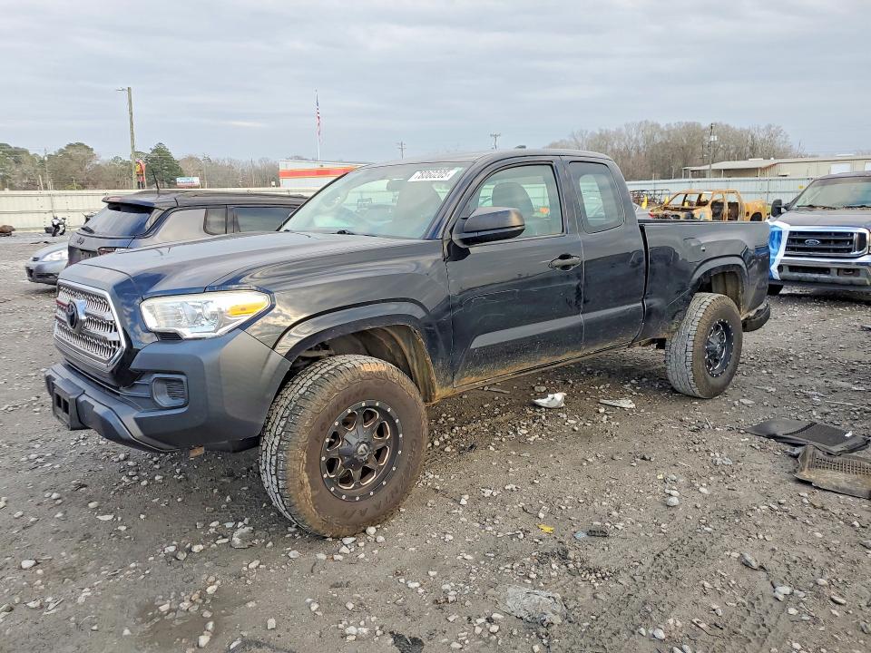 2017 TOYOTA TACOMA — VIN 5TFSX5EN0HX047330