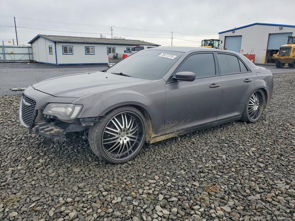 2019 CHRYSLER 300 — VIN 2C3CCABGXKH539622