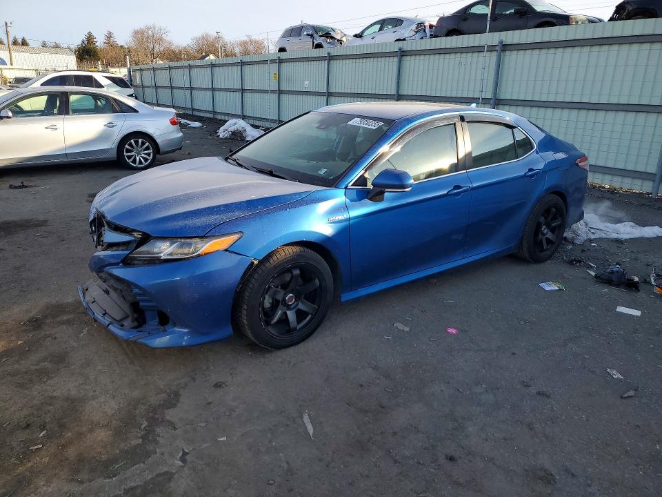 2020 TOYOTA CAMRY HYBRID — VIN 4T1L31AK5LU017606