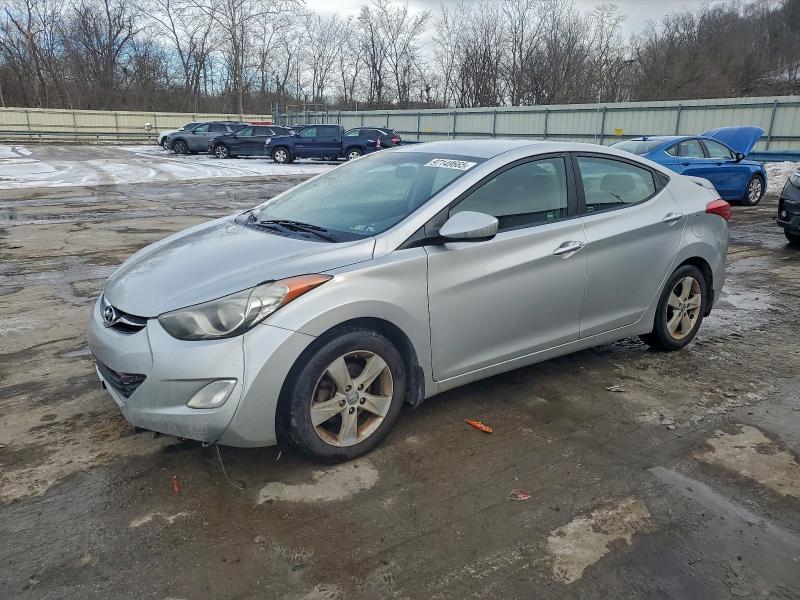 2013 HYUNDAI ELANTRA GL — VIN KMHDH4AE7DU755250