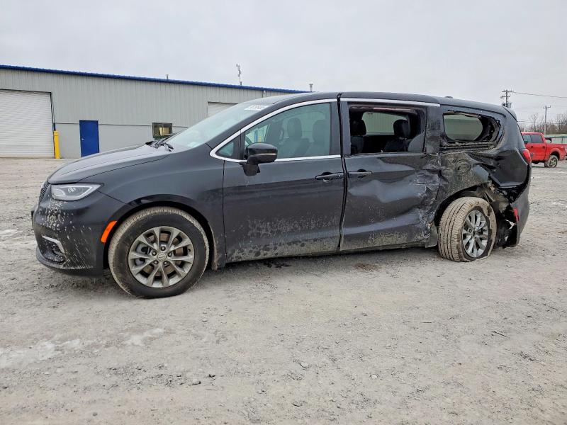 2026 CHRYSLER PACIFICA — VIN 2C4RC3BG7TR166908
