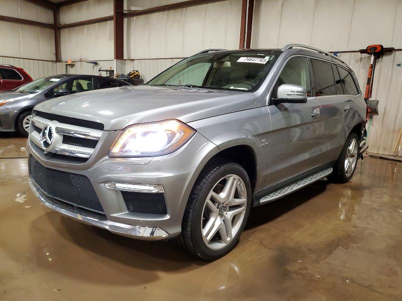 2015 MERCEDES-BENZ GL 550 4MA — VIN 4JGDF7DE9FA470640