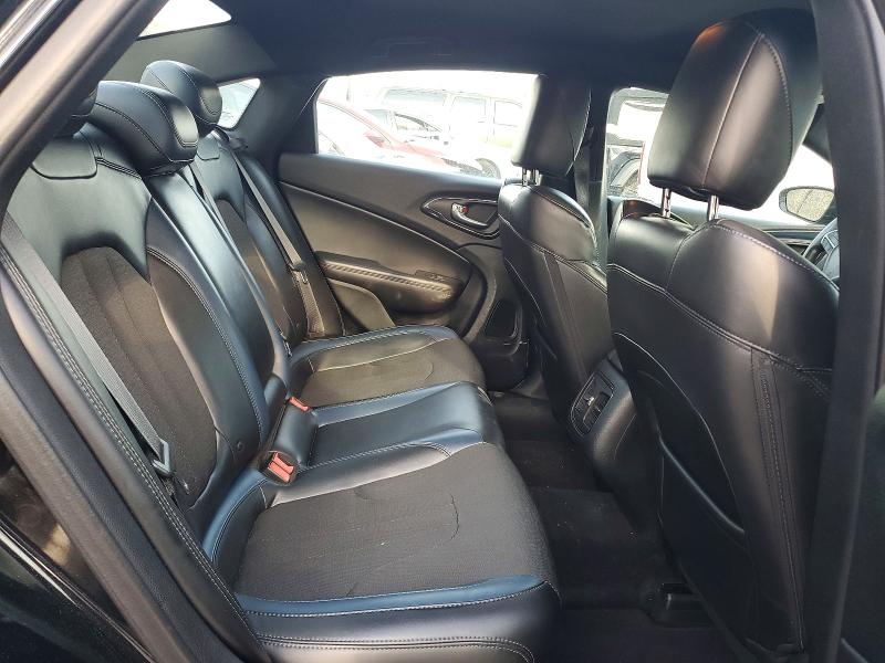 1C3CCCBB3FN546571