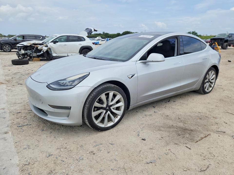 2018 TESLA MODEL 3 — VIN 5YJ3E1EA0JF009578