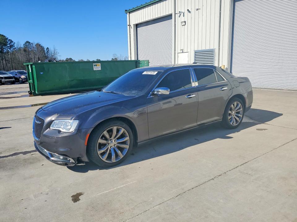 2016 CHRYSLER 300C — VIN 2C3CCAEG0GH307887
