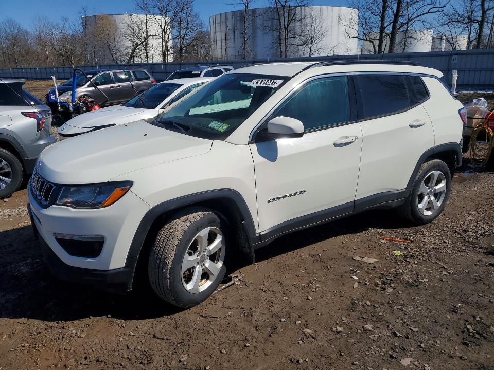 2018 JEEP COMPASS — VIN 3C4NJDBB9JT154722