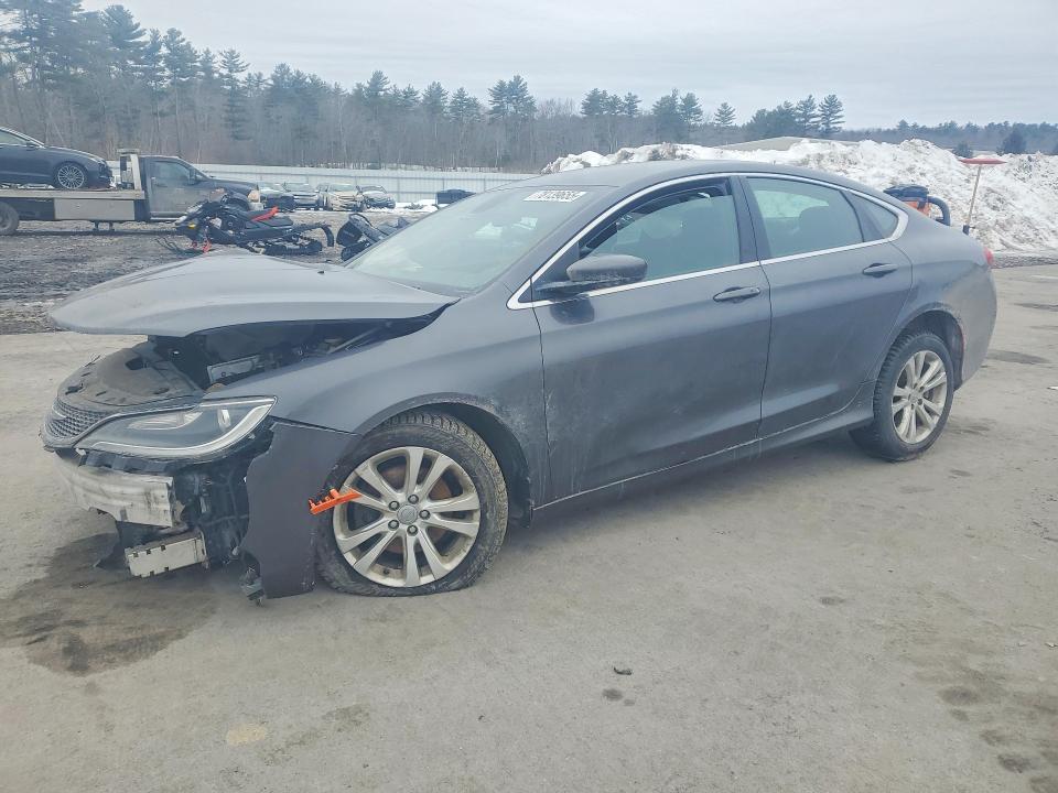 2015 CHRYSLER 200 — VIN 1C3CCCAB4FN579693