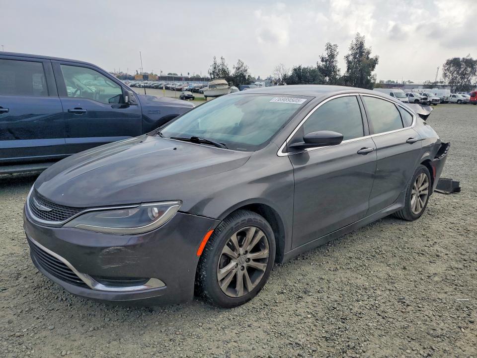 2015 CHRYSLER 200 — VIN 1C3CCCAB3FN738834