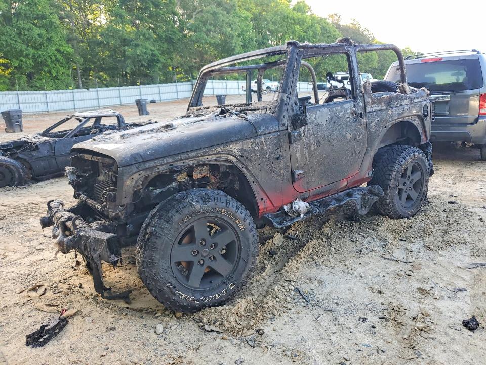 2016 JEEP WRANGLER — VIN 1C4GJWAG4GL105479