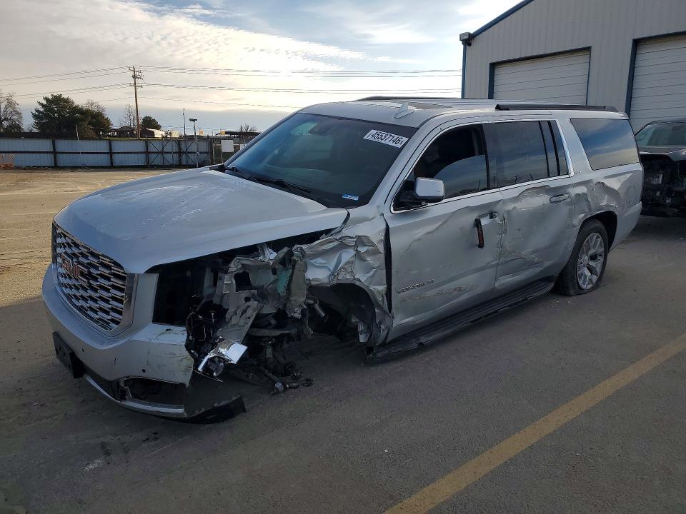 2015 GMC YUKON XL — VIN 1GKS2HKC7FR666273
