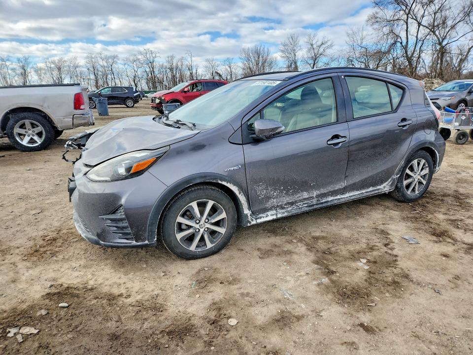 2019 TOYOTA PRIUS C — VIN JTDKDTB34K1623172