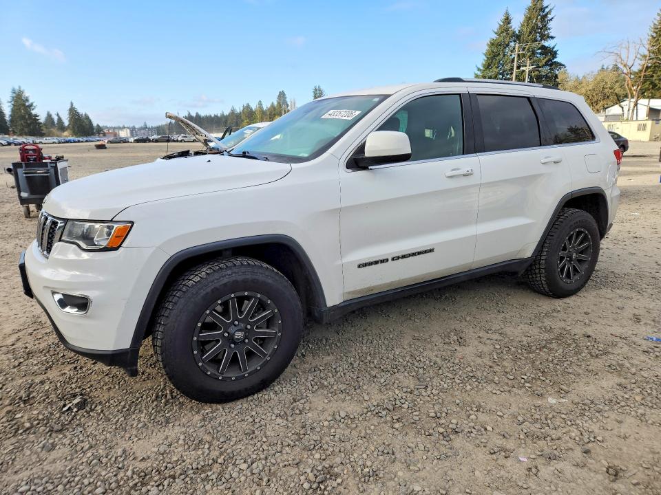 2017 JEEP GRAND CHEROKEE — VIN 1C4RJFAG8HC617319