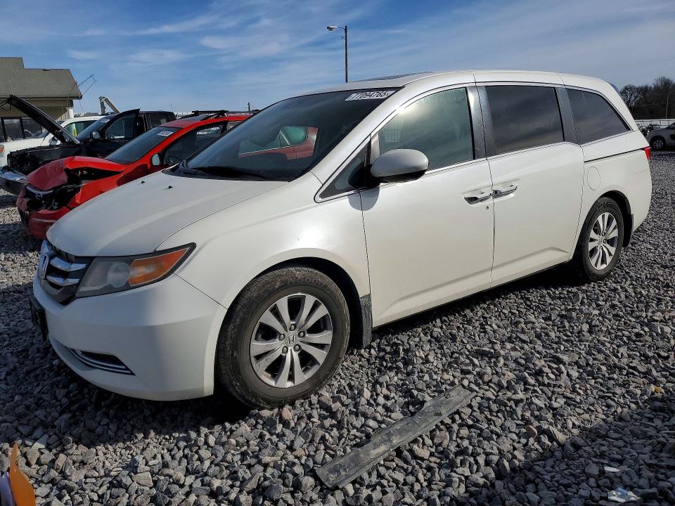 2015 HONDA ODYSSEY — VIN 5FNRL5H67FB105021