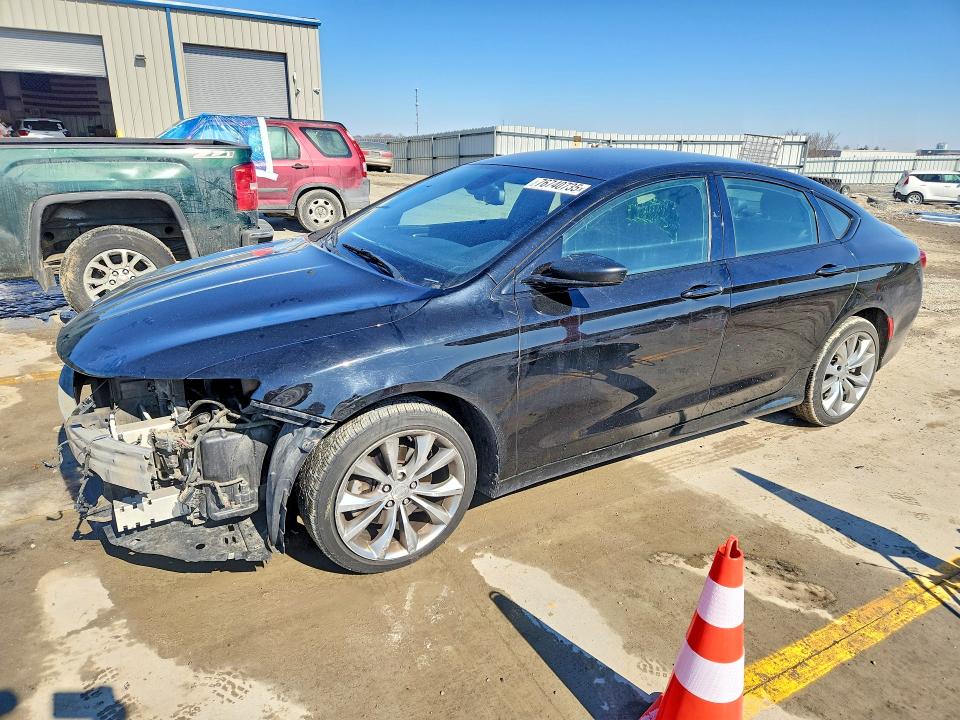 2016 CHRYSLER 200 — VIN 1C3CCCBB7GN188019