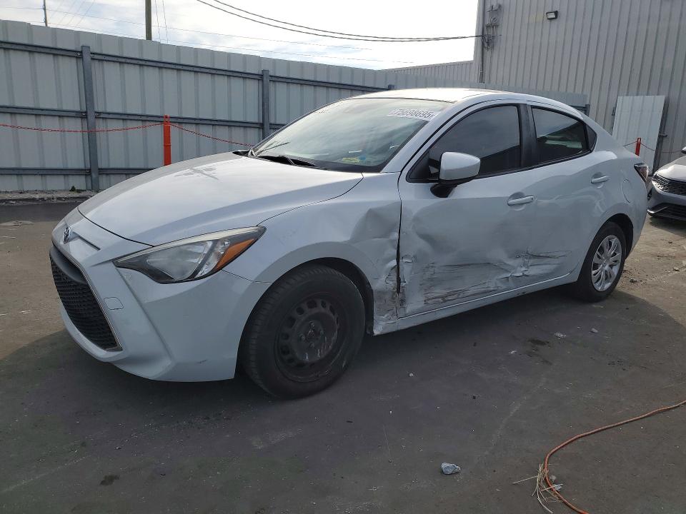 2019 TOYOTA YARIS — VIN 3MYDLBYV9KY500494