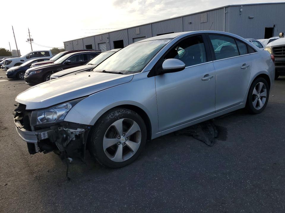 2015 CHEVROLET CRUZE — VIN 1G1PC5SB6F7229356