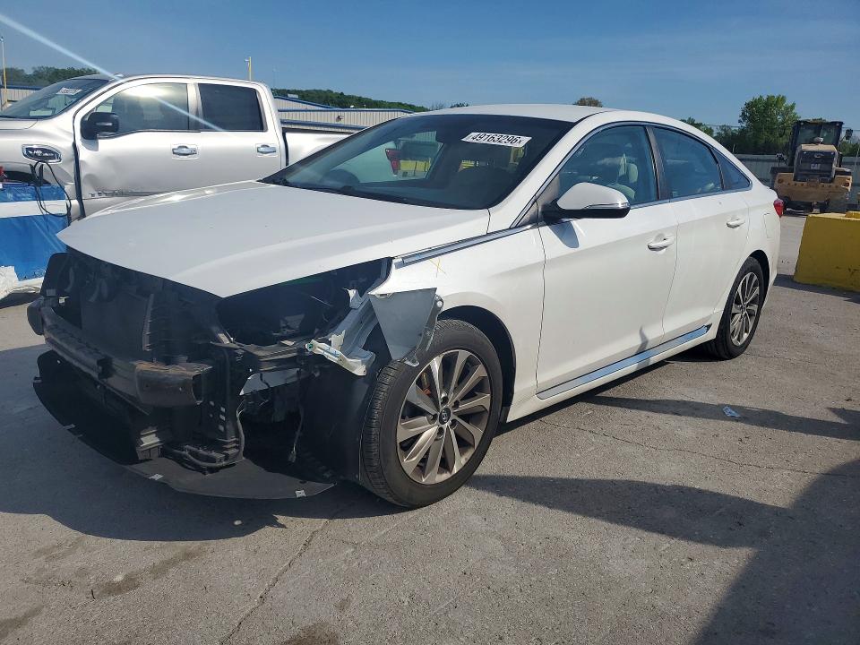 2015 HYUNDAI SONATA — VIN 5NPE34AF4FH185298