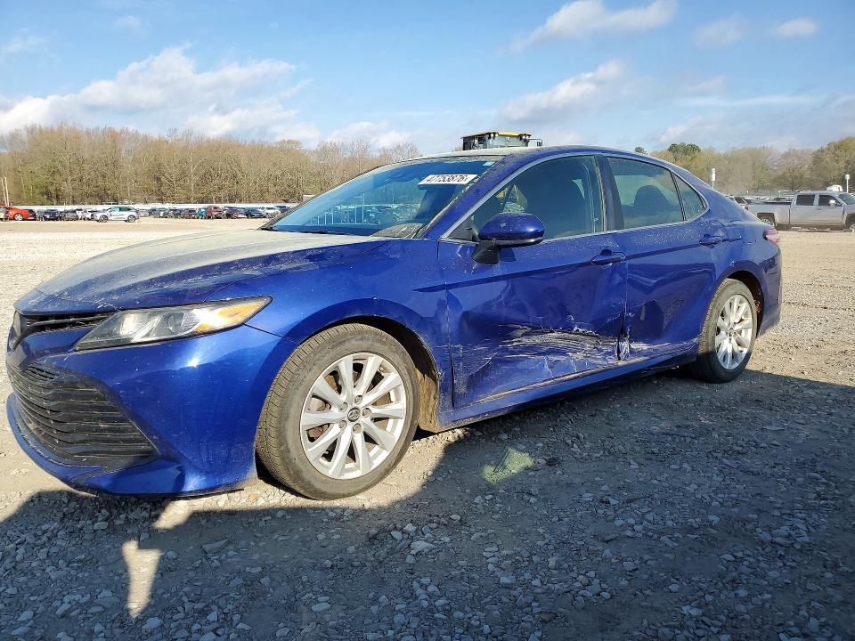 2018 TOYOTA CAMRY — VIN 4T1B11HK0JU563198