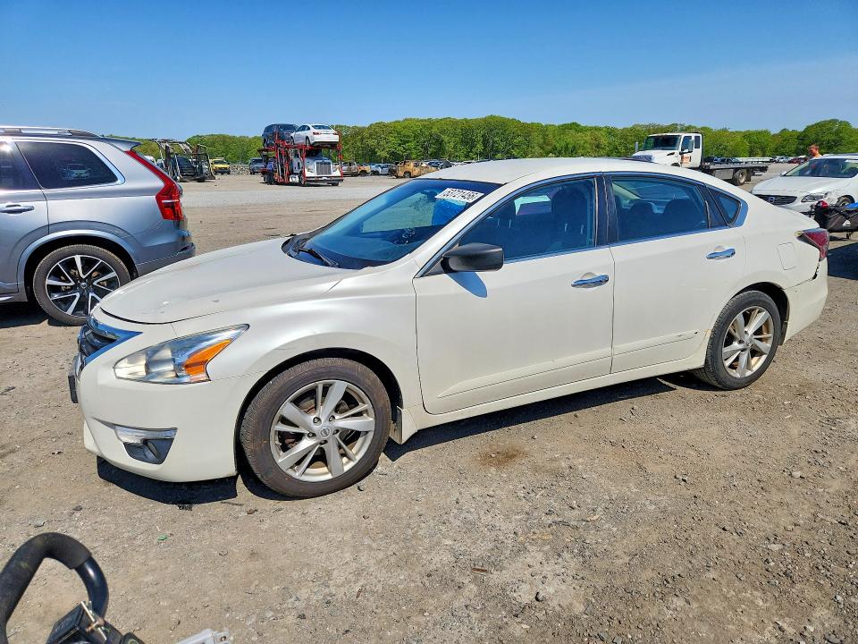 2015 NISSAN ALTIMA — VIN 1N4AL3AP5FC242210
