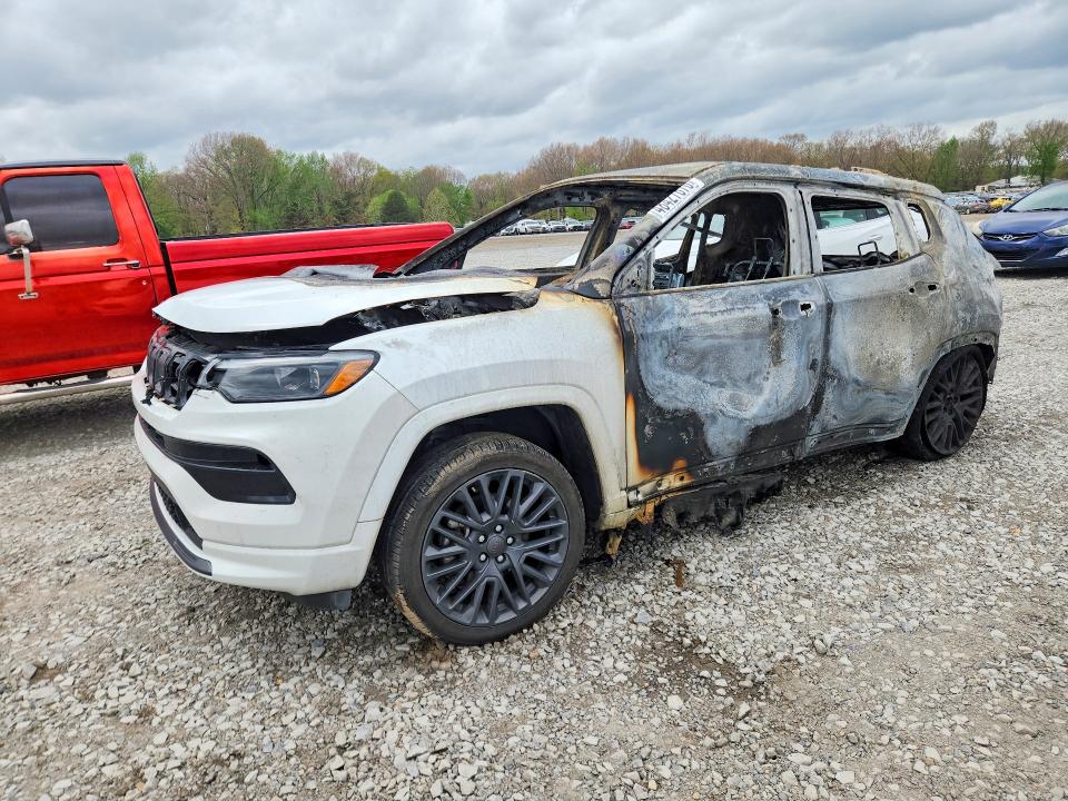 2022 JEEP COMPASS — VIN 3C4NJDCB0NT228386