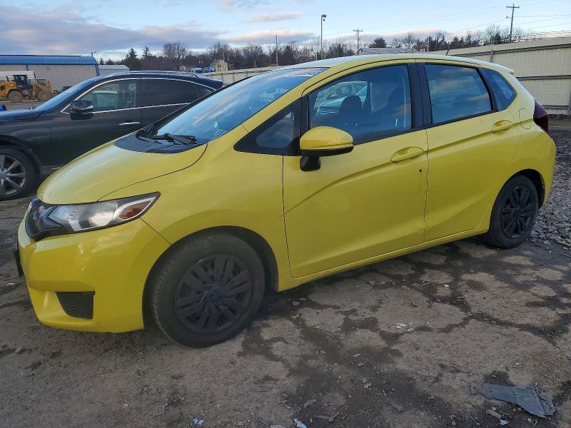 2016 HONDA FIT LX — VIN JHMGK5H5XGX021671