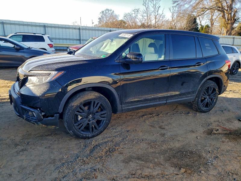 2021 HONDA PASSPORT S — VIN 5FNYF8H2XMB044018