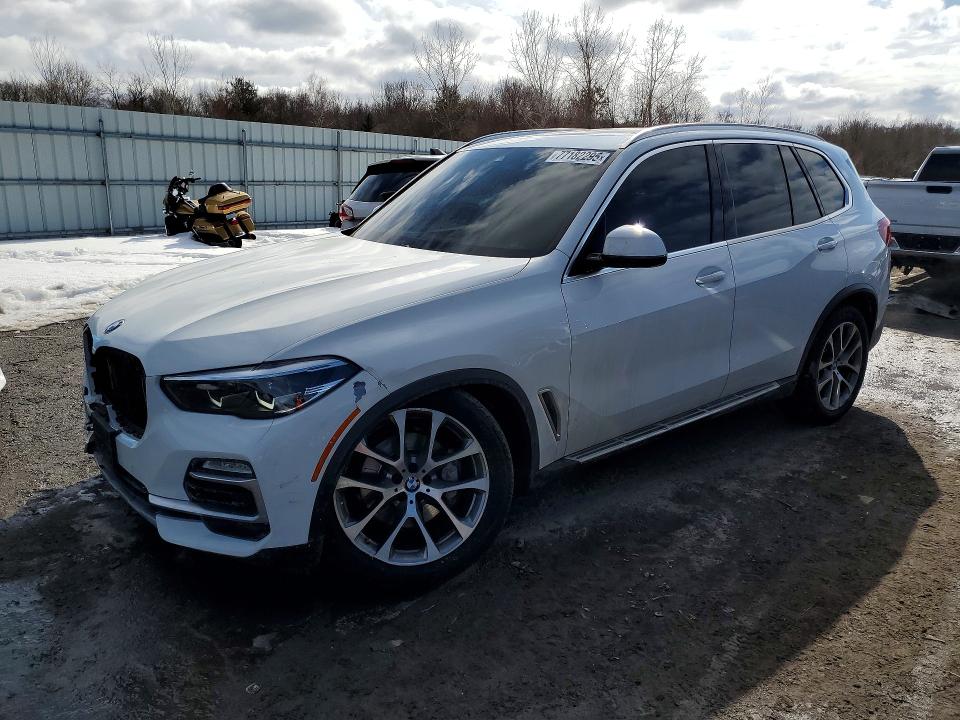 2021 BMW X5 — VIN 5UXCR6C0XM9E05612