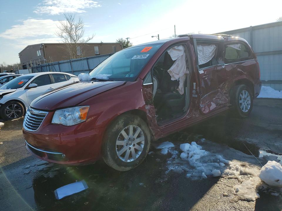 2015 CHRYSLER TOWN & COUNTRY — VIN 2C4RC1BG8FR539446