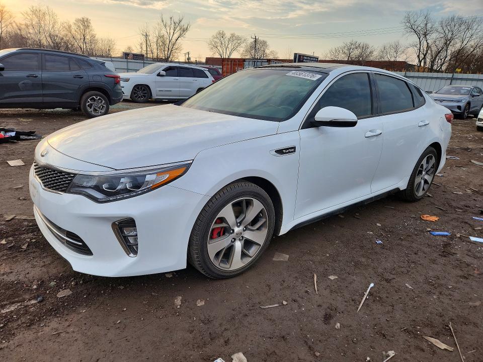 2018 KIA OPTIMA — VIN 5XXGW4L20JG232356