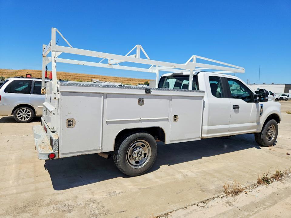 1FD8X3E67JEB39765