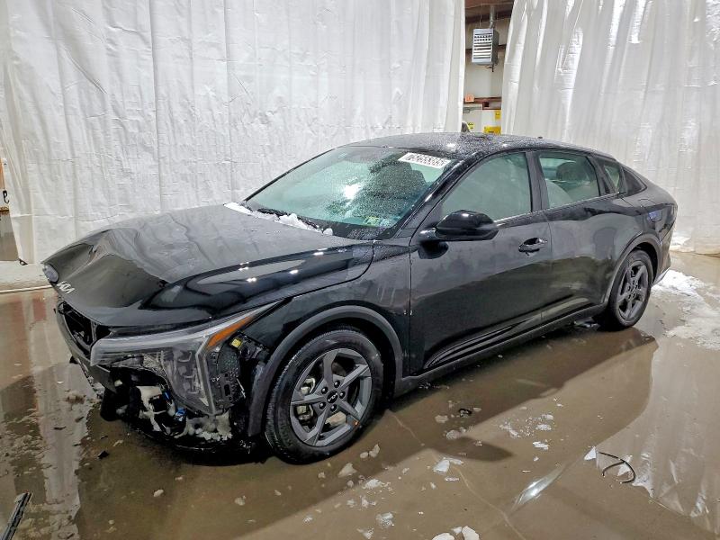 2025 KIA K4 LX — VIN 3KPFT4DE1SE120950