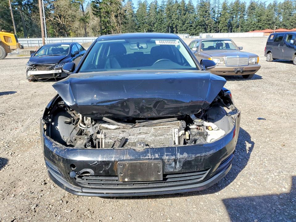 3VW217AU2HM026122