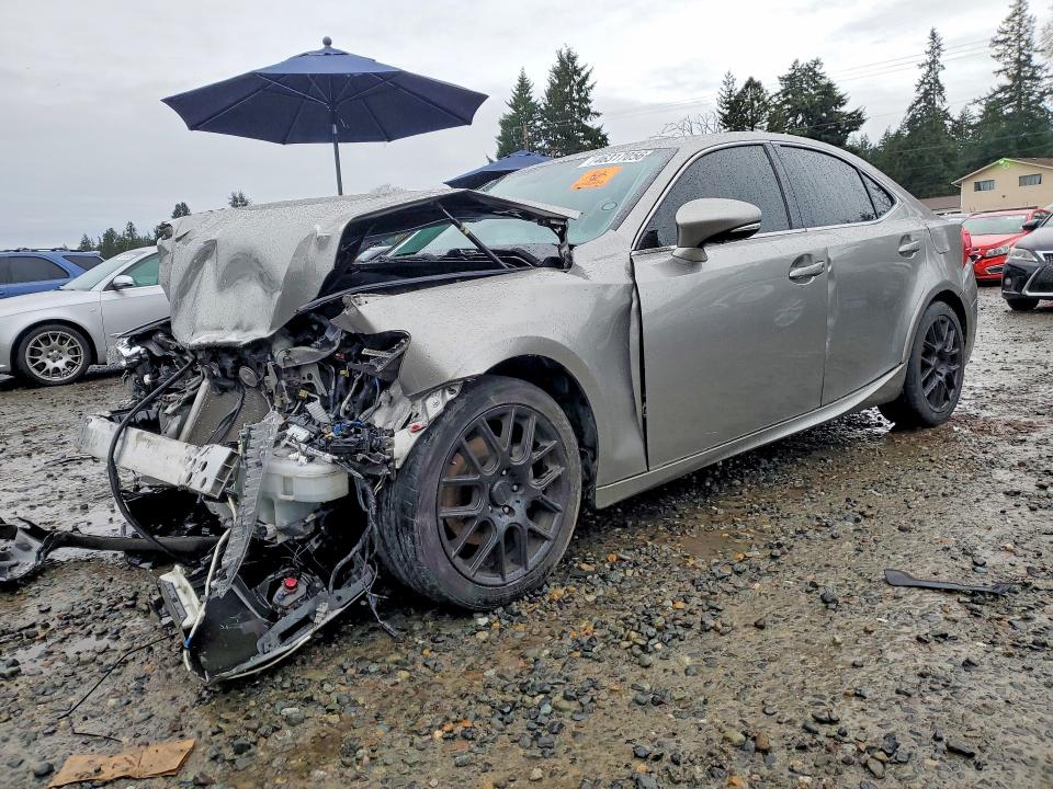 2015 LEXUS IS 250 — VIN JTHCF1D24F5022588