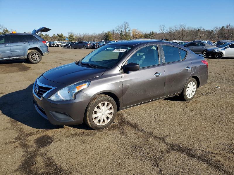 2015 NISSAN VERSA S — VIN 3N1CN7AP0FL949212