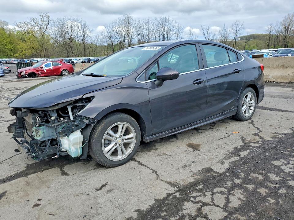 2017 CHEVROLET CRUZE — VIN 1G1BE5SM2H7113046