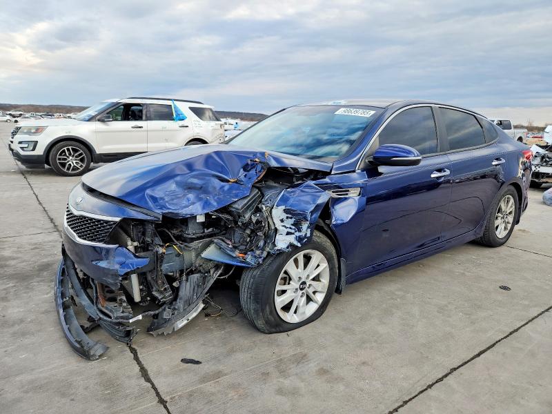 2018 KIA OPTIMA LX — VIN 5XXGT4L3XJG226131