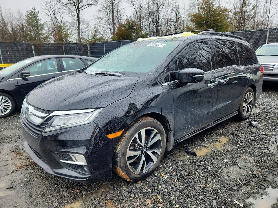 2018 HONDA ODYSSEY — VIN 5FNRL6H95JB023362