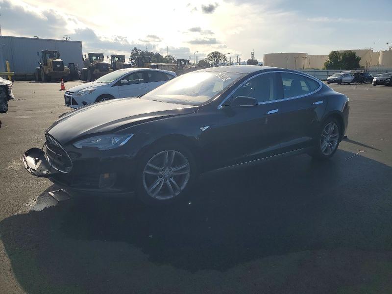 2015 TESLA MODEL S 70 — VIN 5YJSA1S1XFFP78852