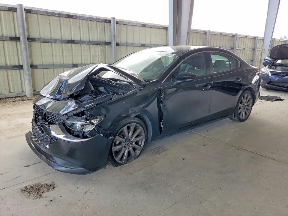 2021 MAZDA 3 — VIN 3MZBPABM0MM208017