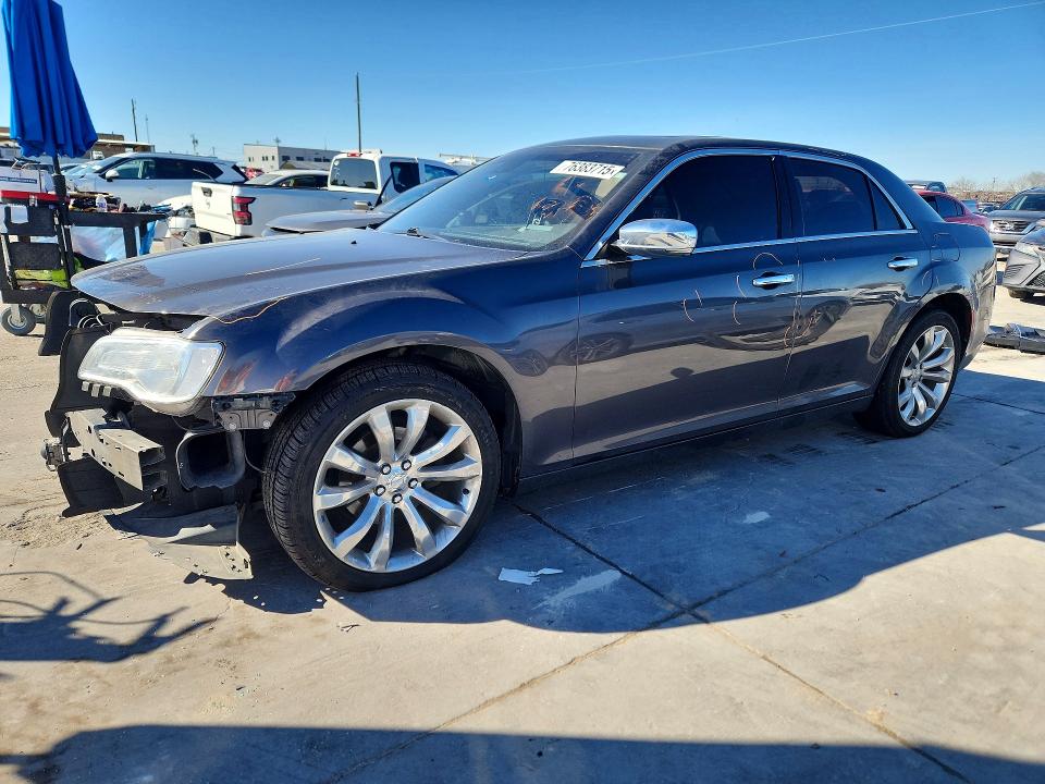 2017 CHRYSLER 300C — VIN 2C3CCAEG0HH570124