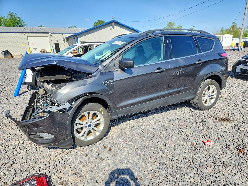 2018 FORD ESCAPE — VIN 1FMCU0GD2JUC85607